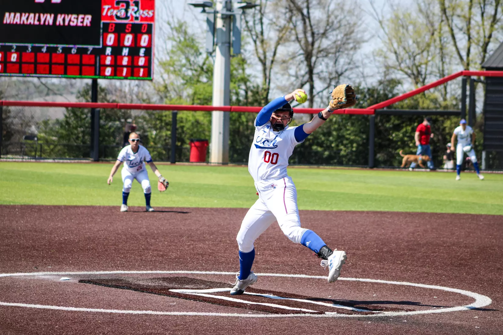 Bulldogs fall in extras in series finale.