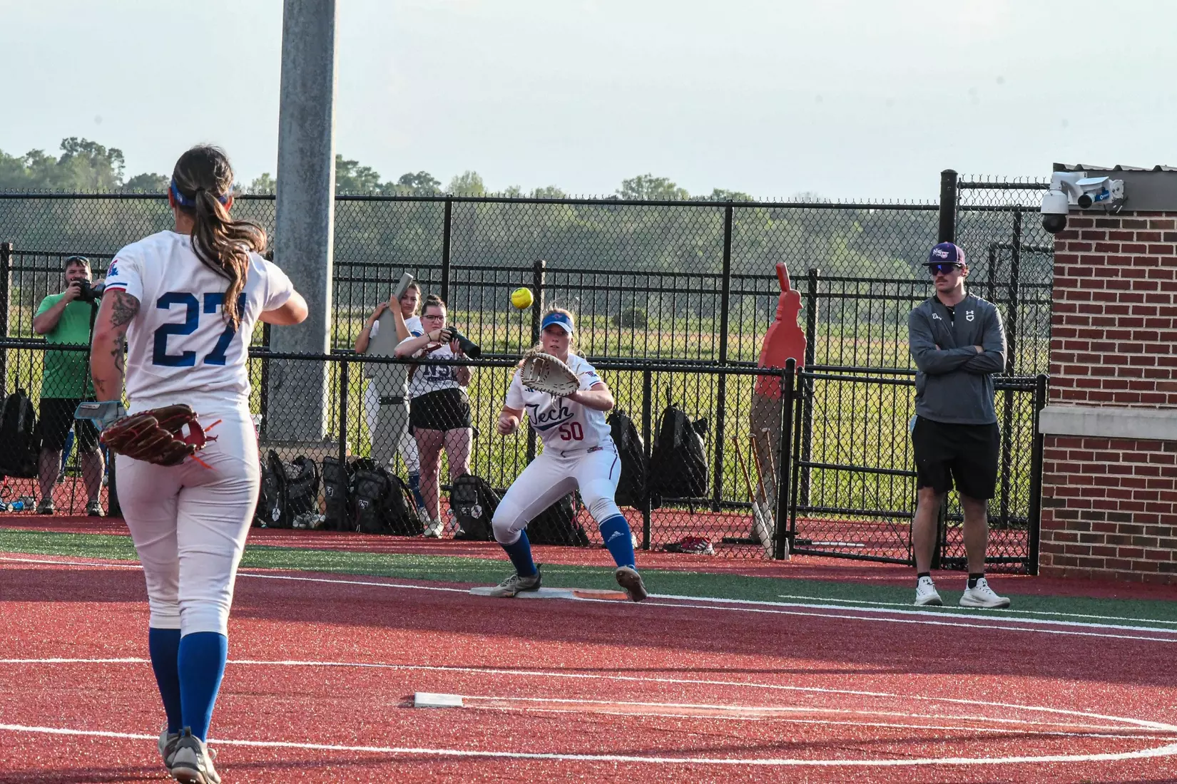 Bulldogs fall in midweek to Lady Demons.