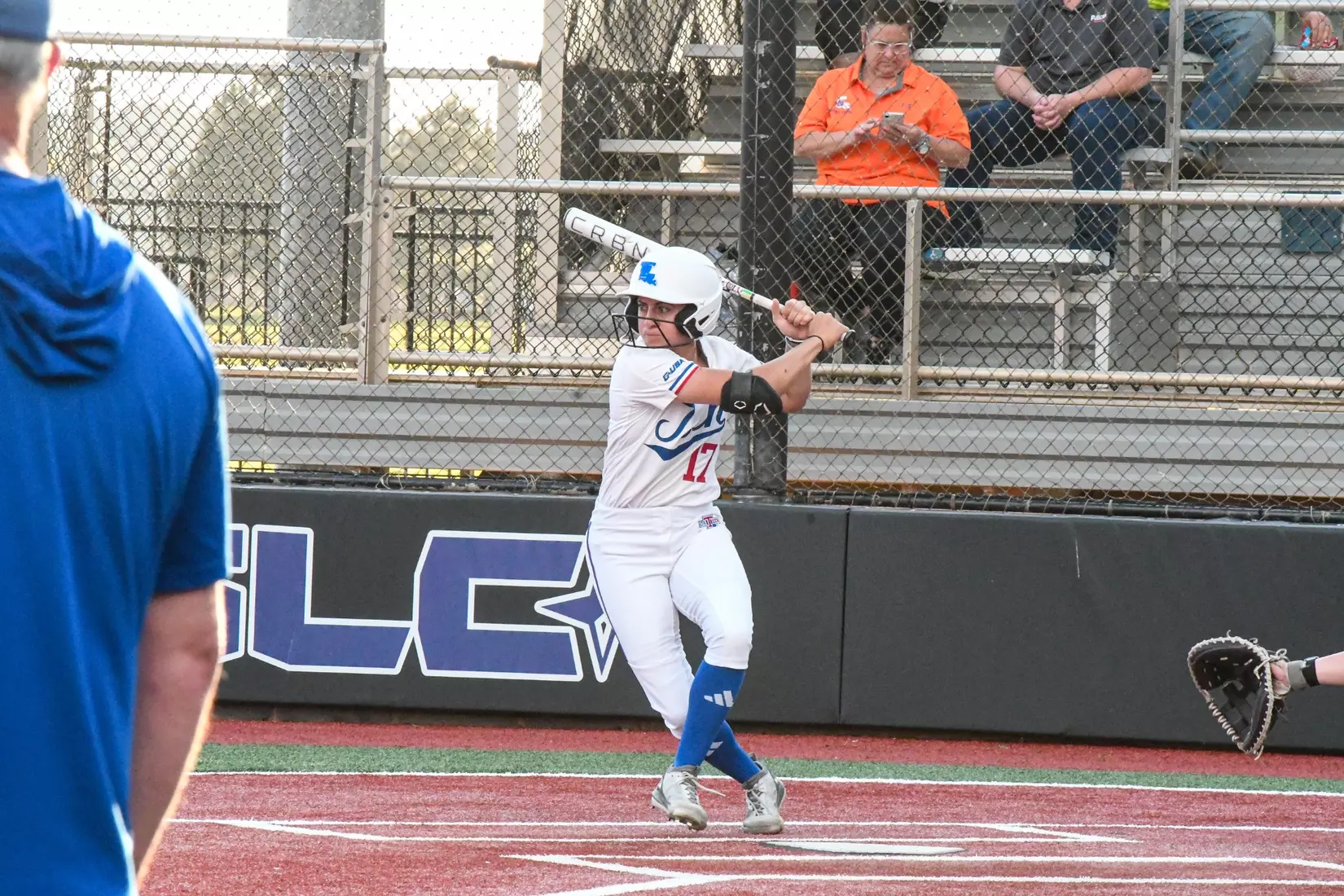 Bulldogs fall in midweek to Lady Demons.