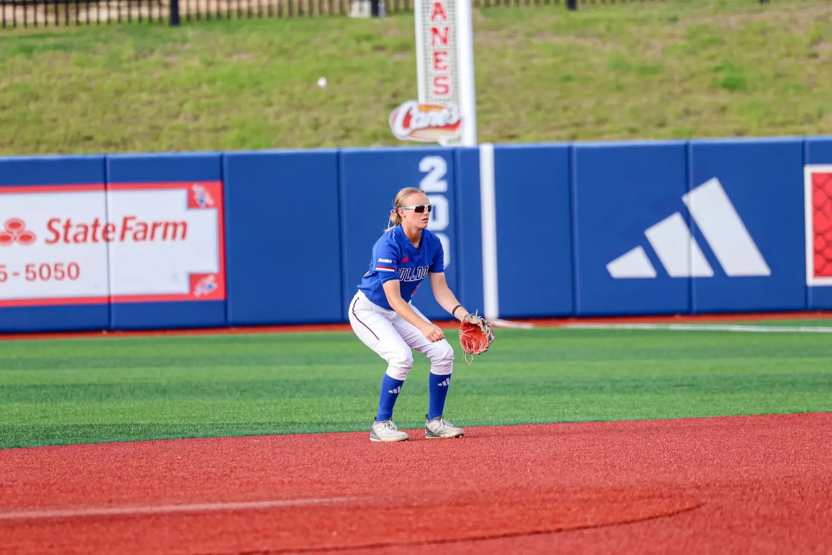 Bulldogs fall 4-3 in series opener to FIU.
