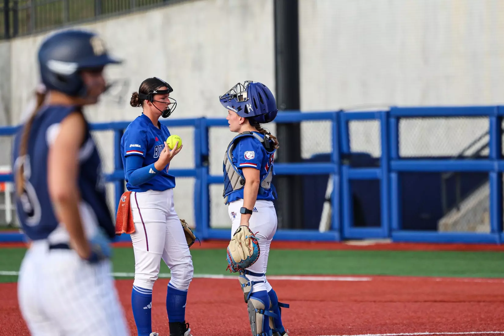 Bulldogs fall 4-3 in series opener to FIU.