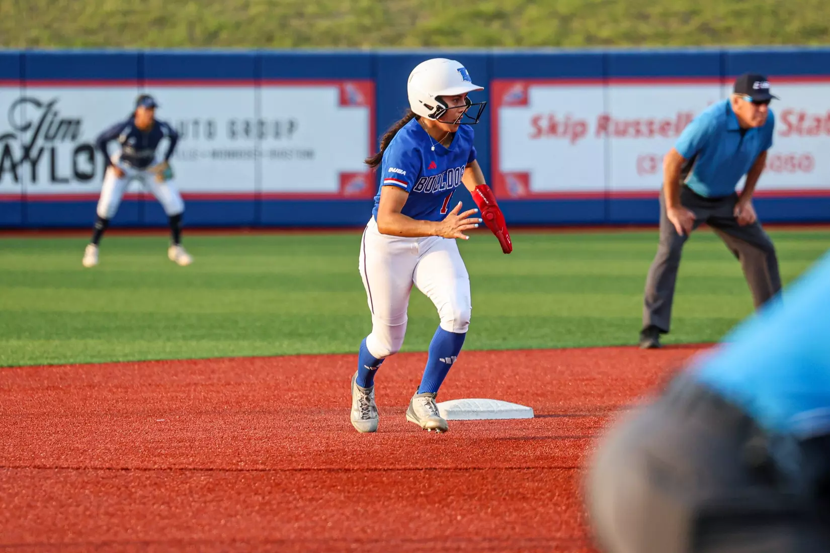 Bulldogs fall 4-3 in series opener to FIU.