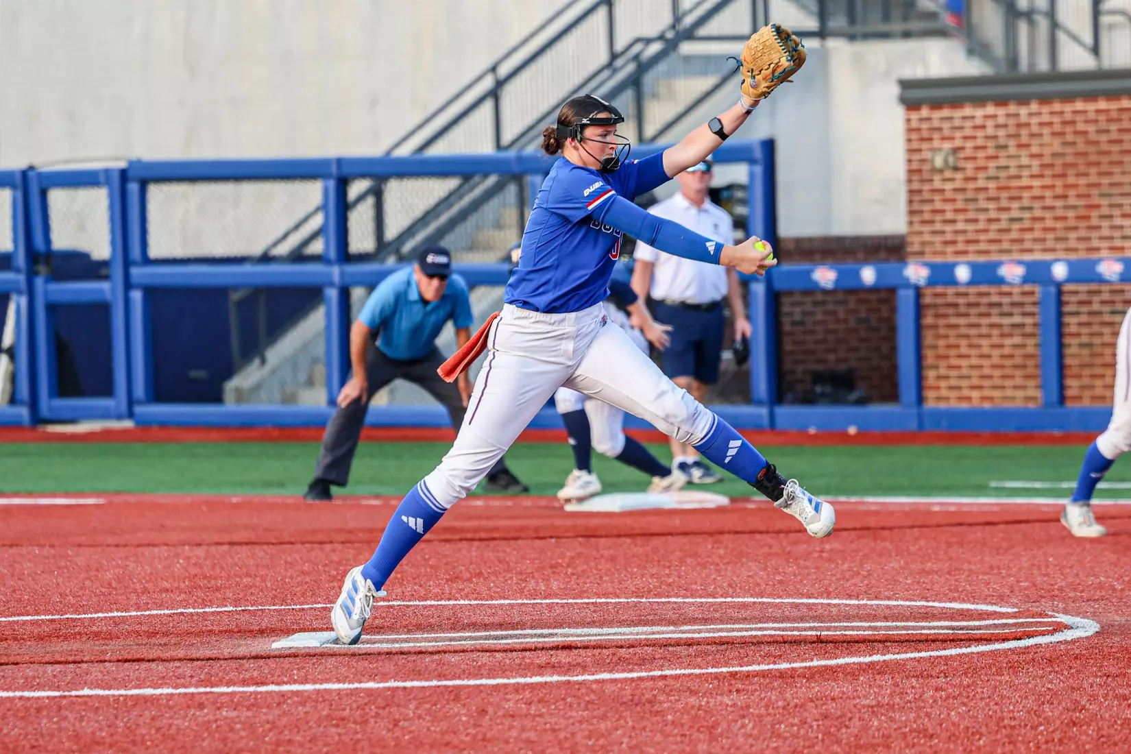 Bulldogs fall 4-3 in series opener to FIU.