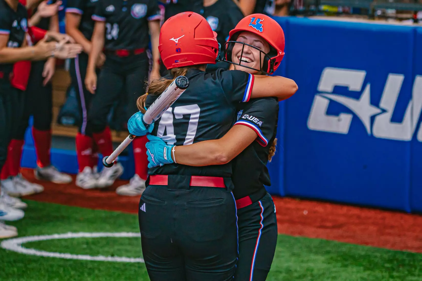 LA Tech defeats FIU 6-3 on Saturday to even series.