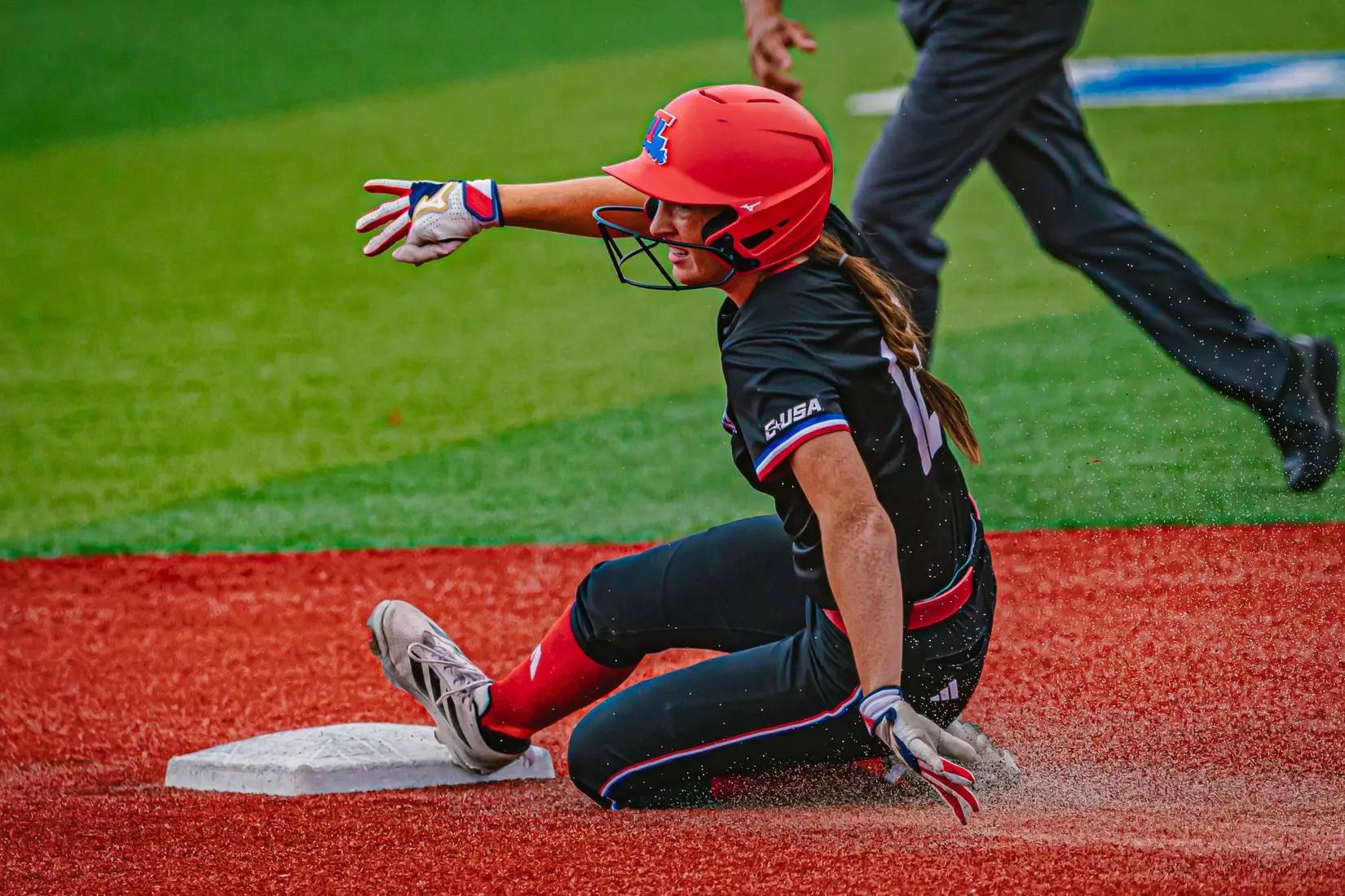 LA Tech defeats FIU 6-3 on Saturday to even series.