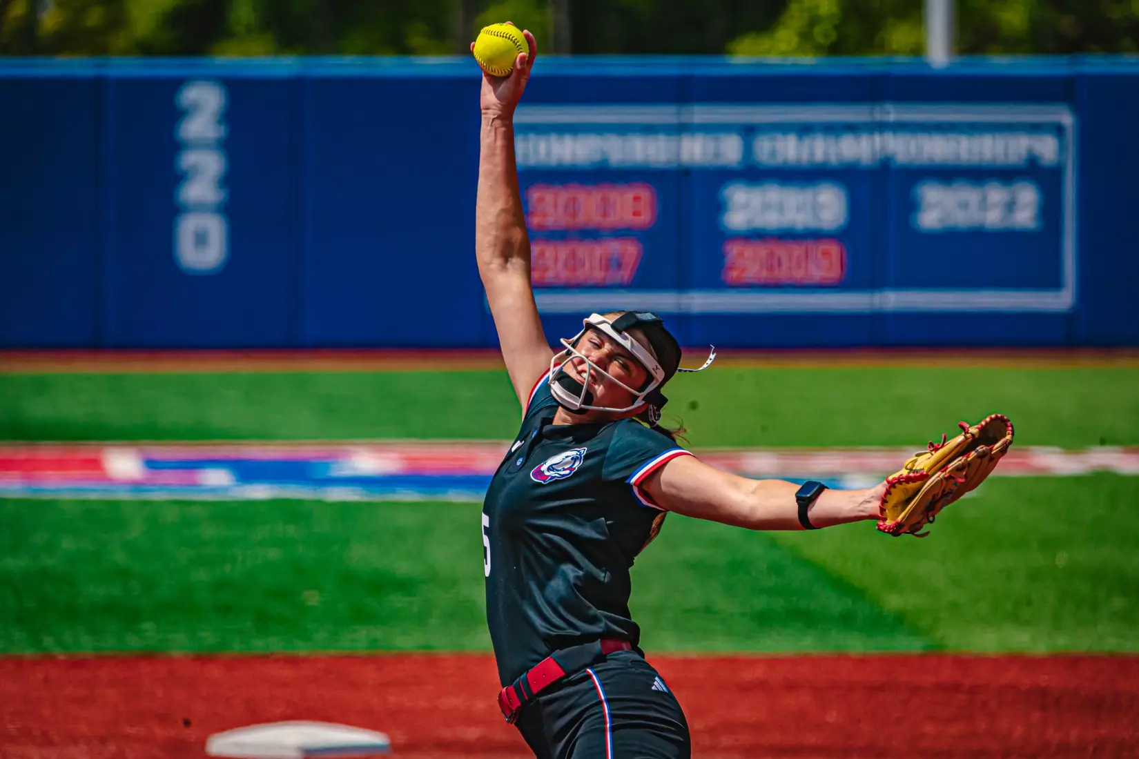 LA Tech defeats FIU 6-3 on Saturday to even series.