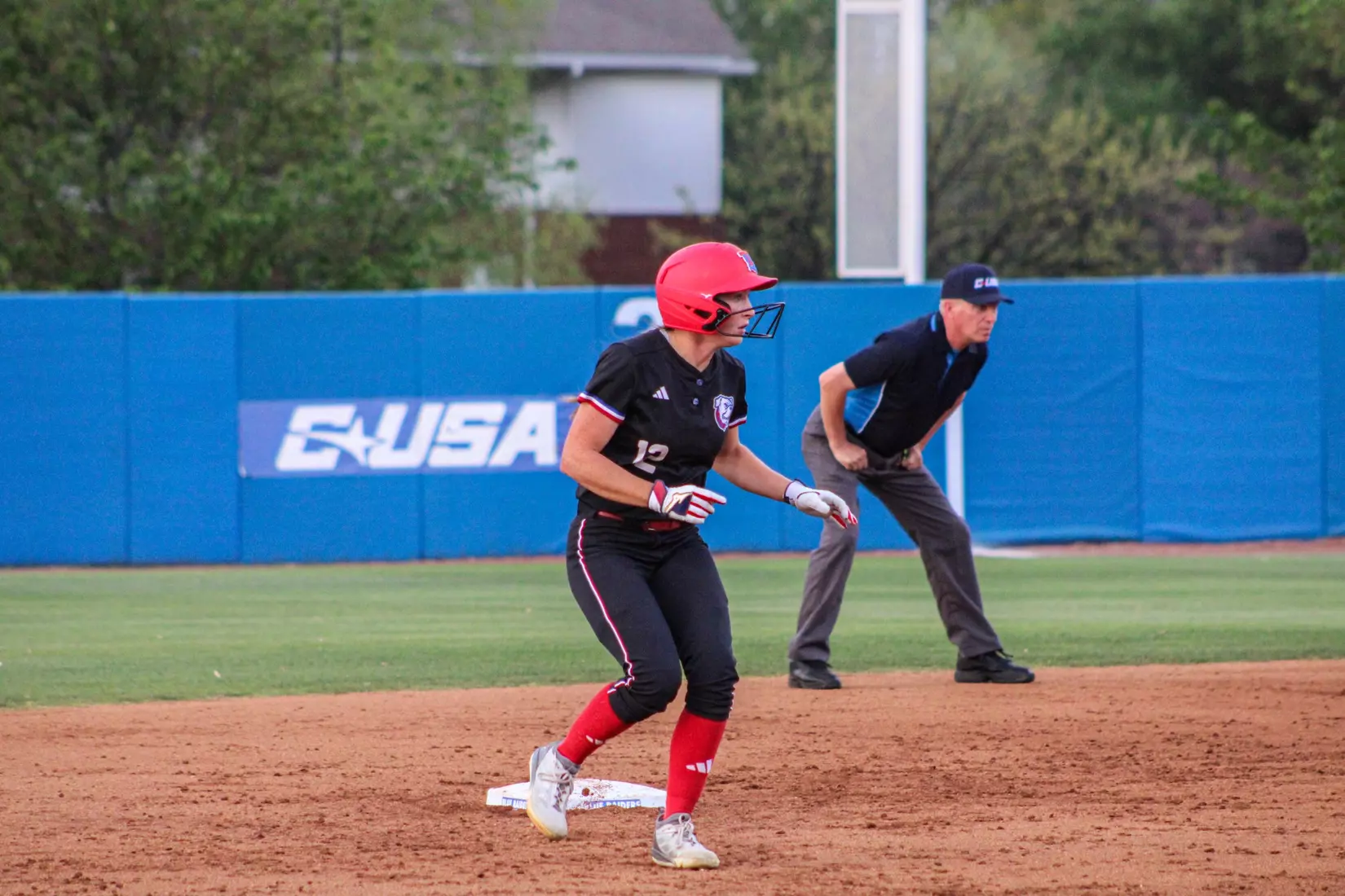 Bulldogs defeat Blue Raiders 6-4.
