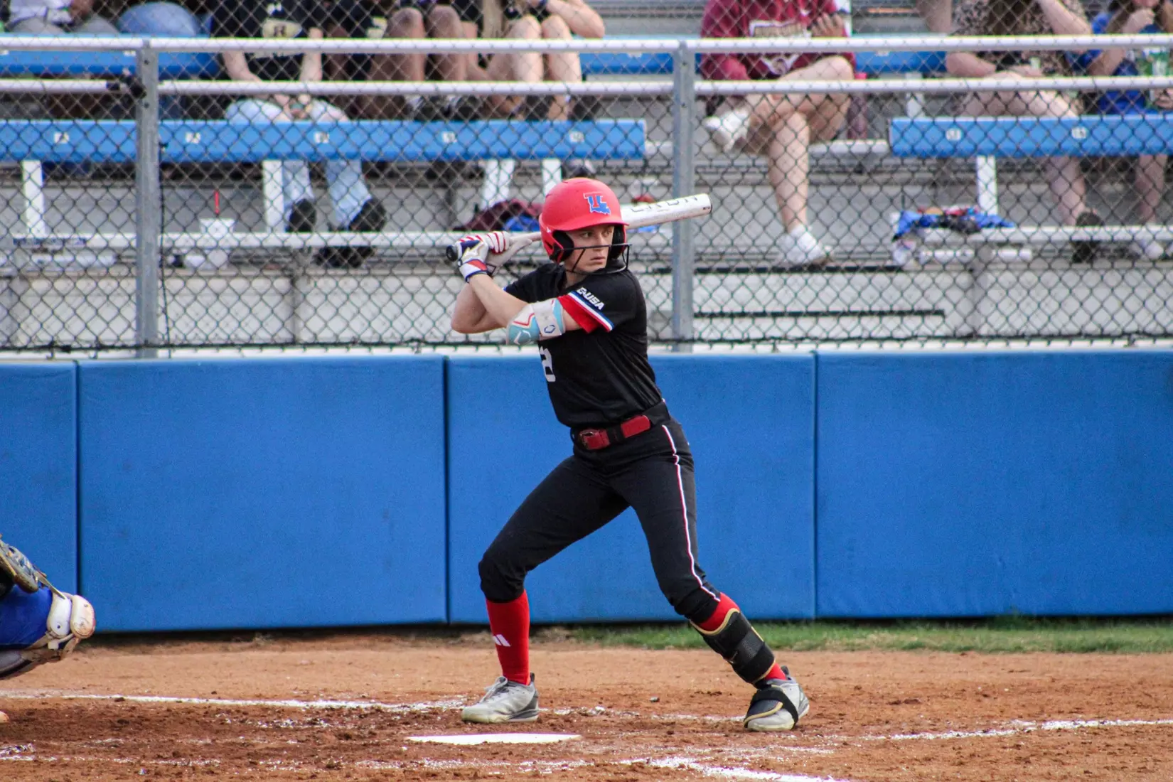 Bulldogs defeat Blue Raiders 6-4.