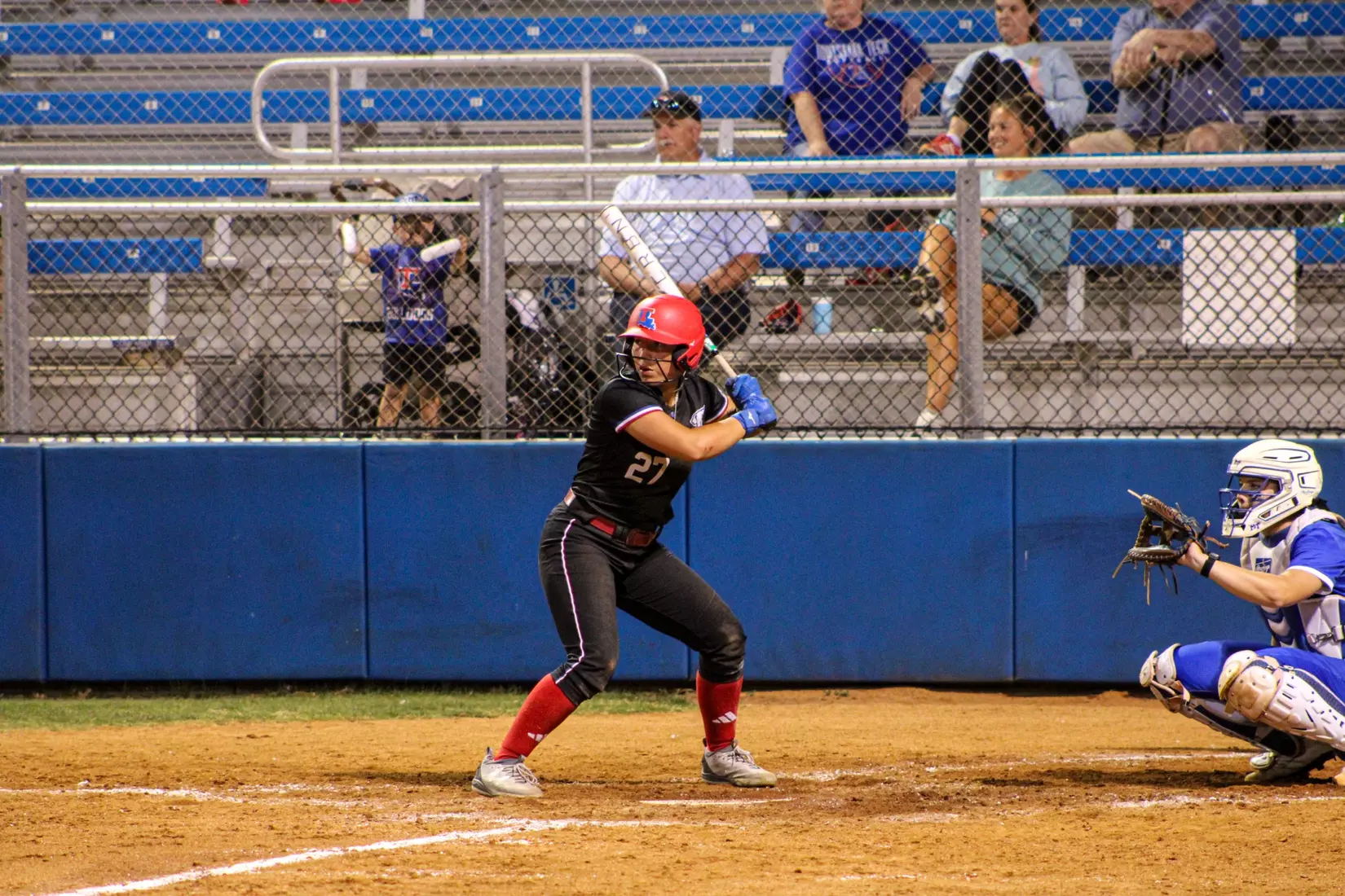 Bulldogs defeat Blue Raiders 6-4.