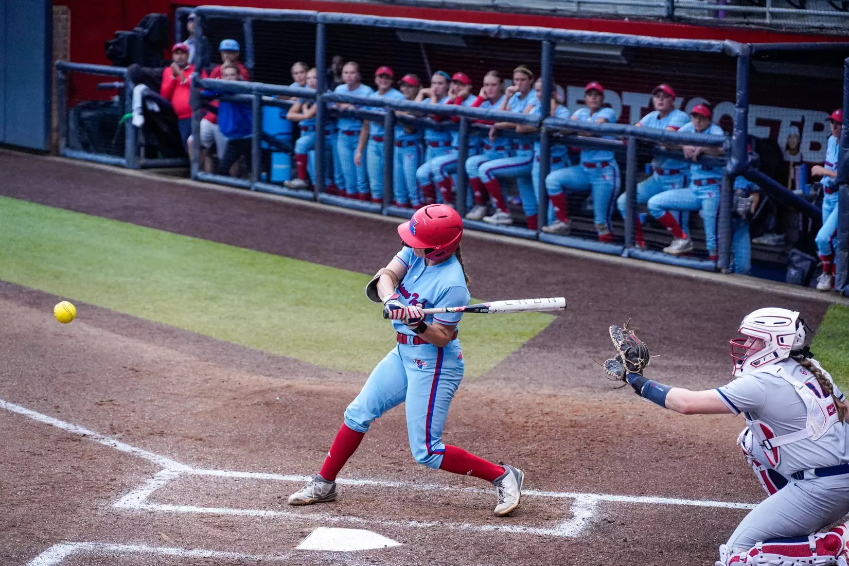 Bulldogs blank Flames 10-0 on Saturday to secure series victory.