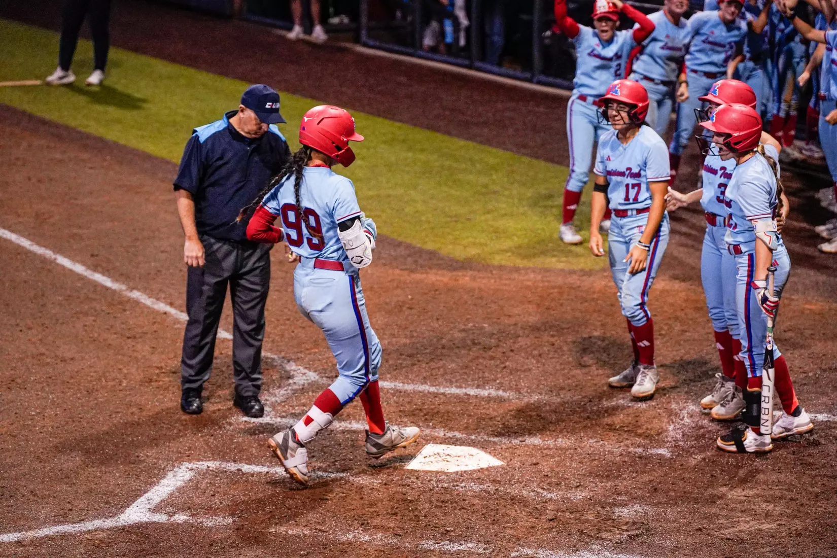 Bulldogs blank Flames 10-0 on Saturday to secure series victory.