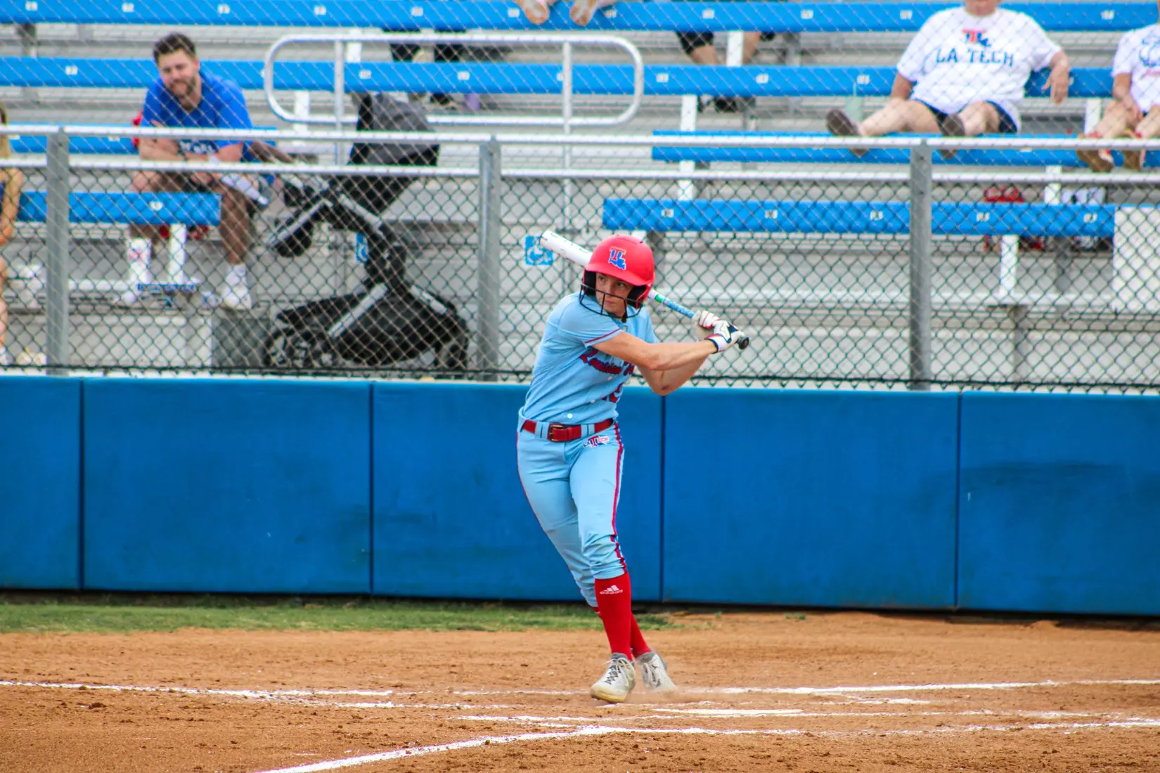 Bulldogs fall in series finale.