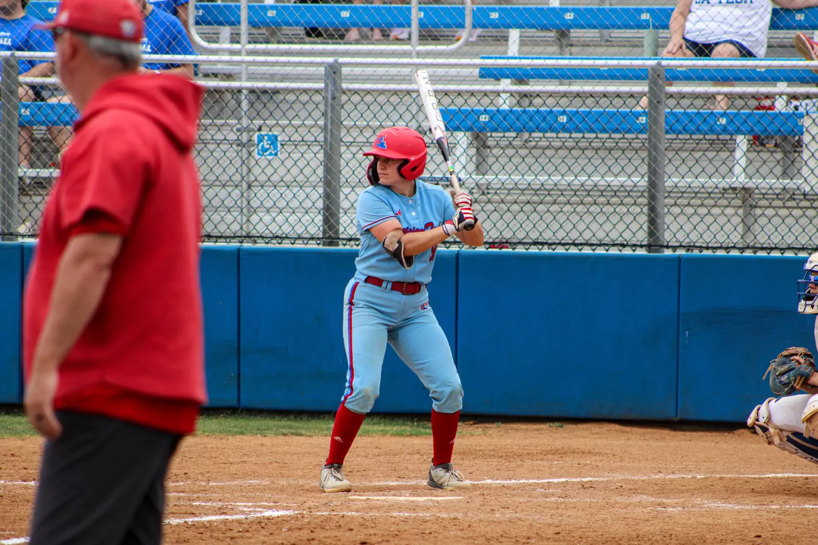 Bulldogs fall in series finale.