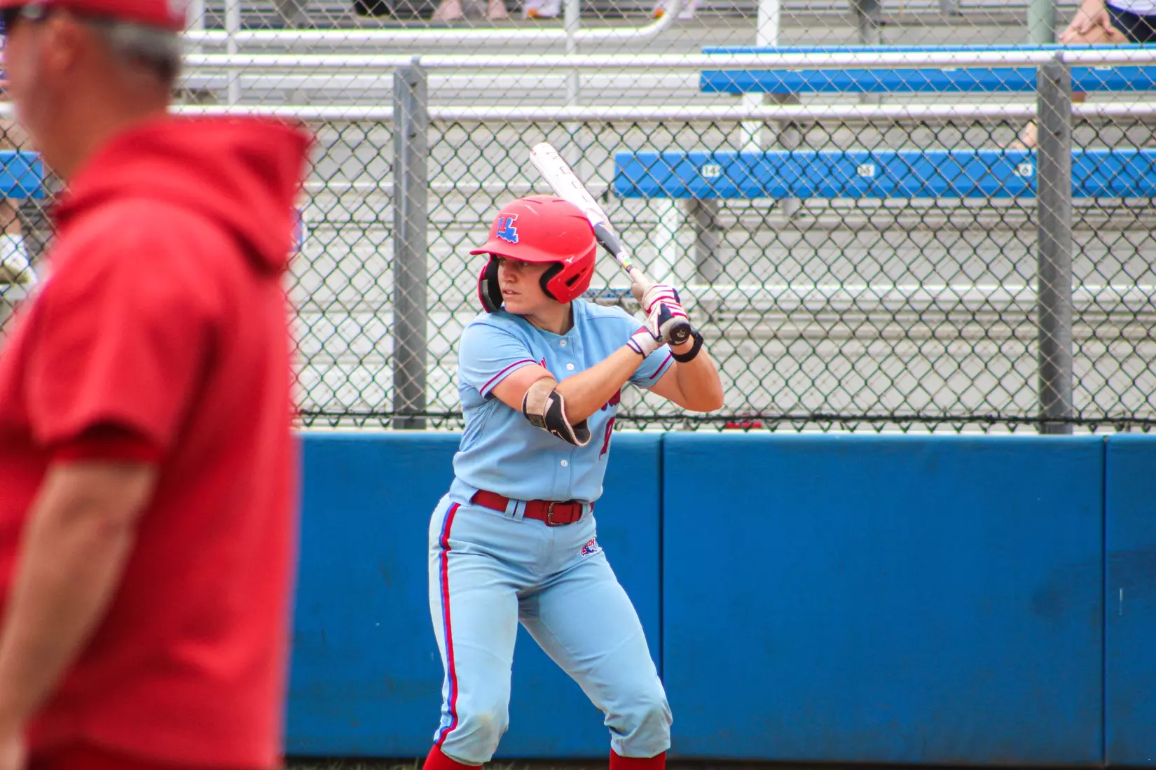 Bulldogs fall in series finale.