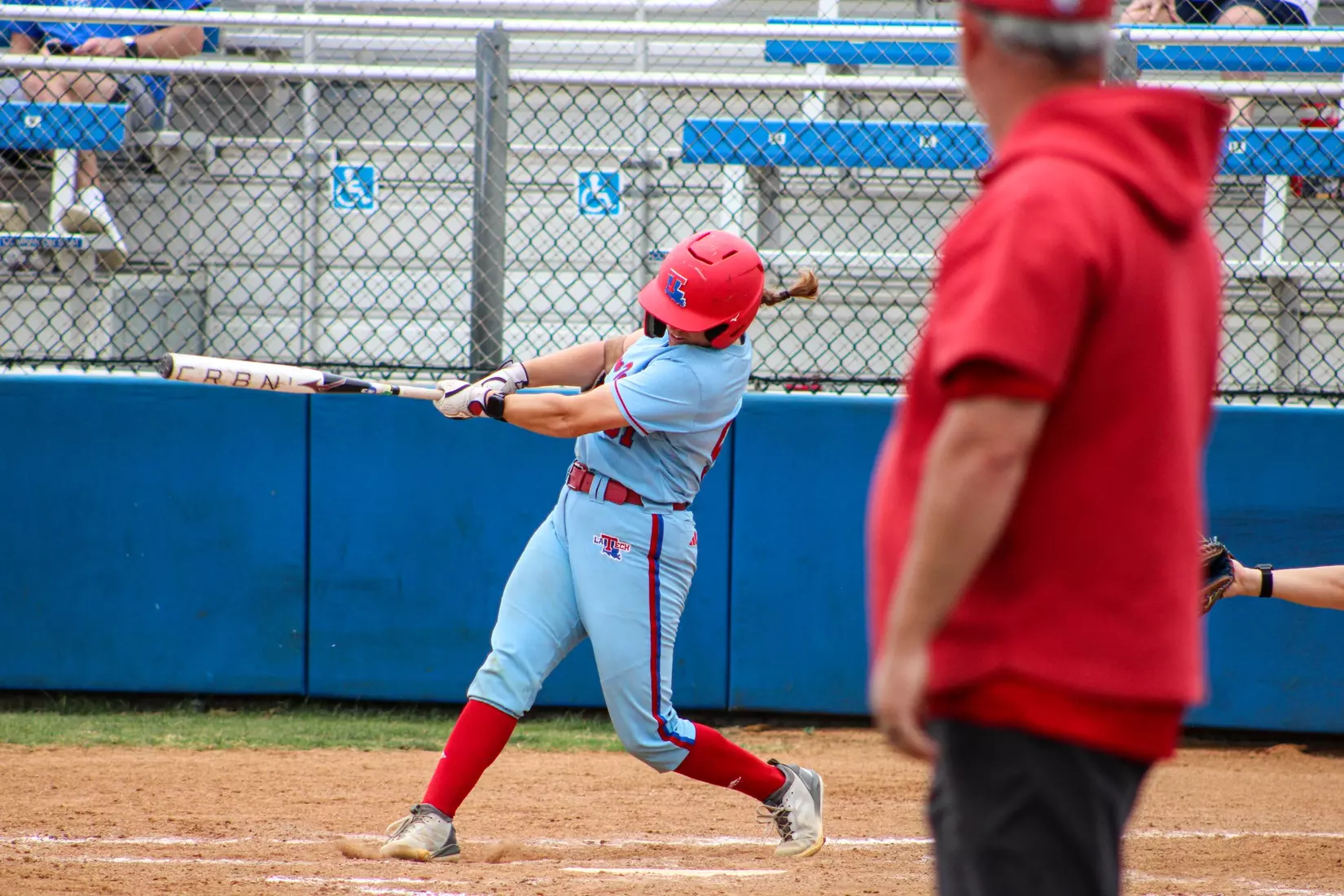 Bulldogs fall in series finale.