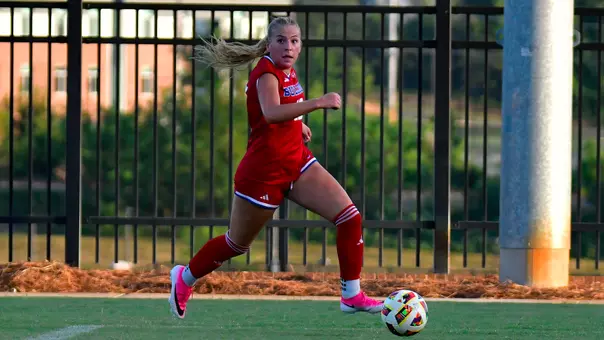Izzy Wilson vs. Nicholls