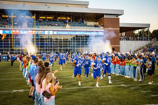 Blue Bloods Team Runout vs WKU