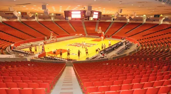 Mens Basketball Practice at Houston