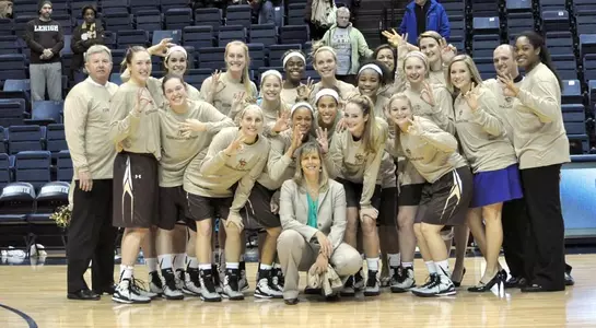 Sue Troyan 300th Win