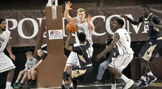 Men's Basketball Defense Navy