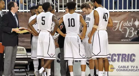 Men's Basketball Team