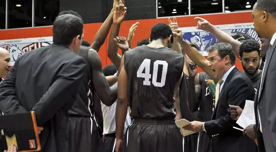 Men's Basketball Team