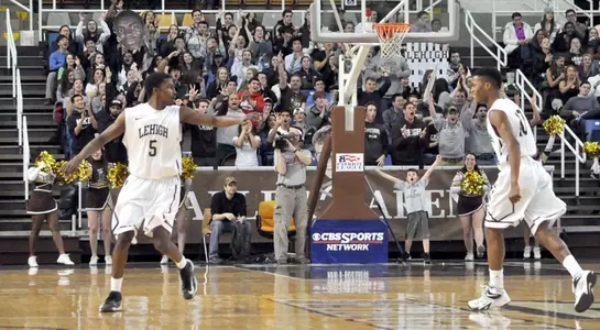 Men's Basketball Crowd