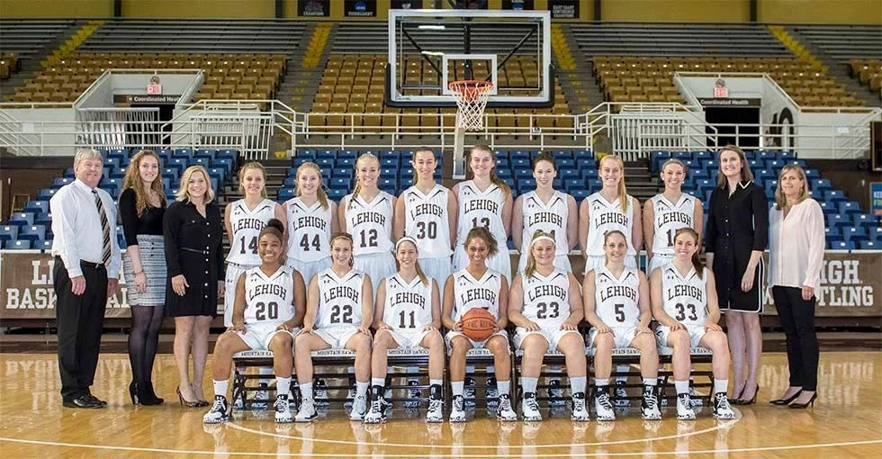2016-17 WBB Team Photo