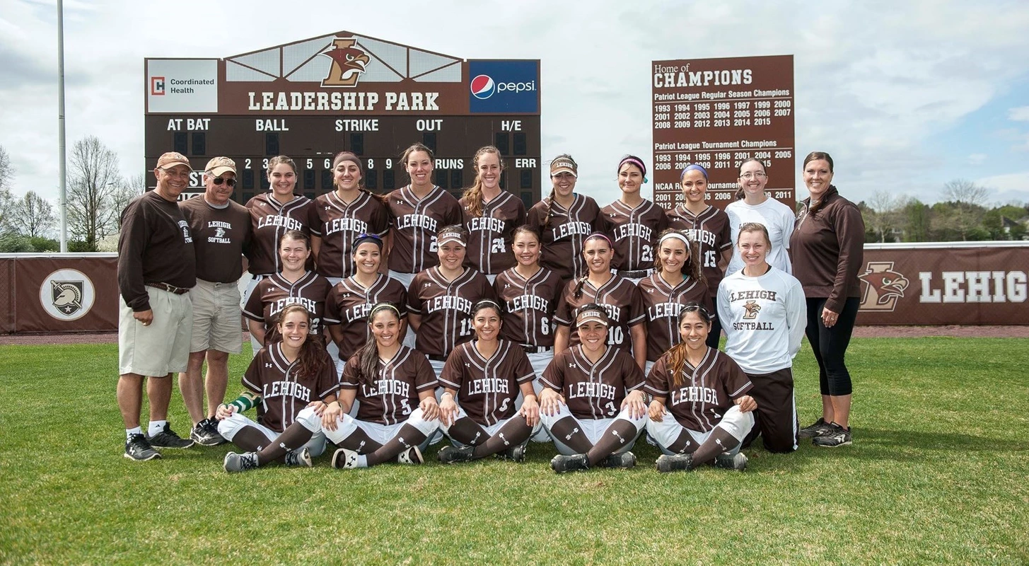 2016 Softball Team Photo