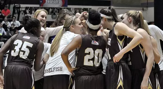 WBB Team Huddle