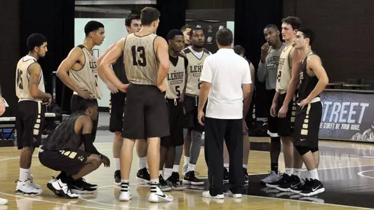Men's Basketball Team