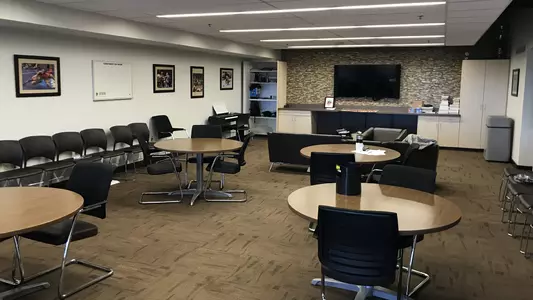 Caruso Complex-Team Room