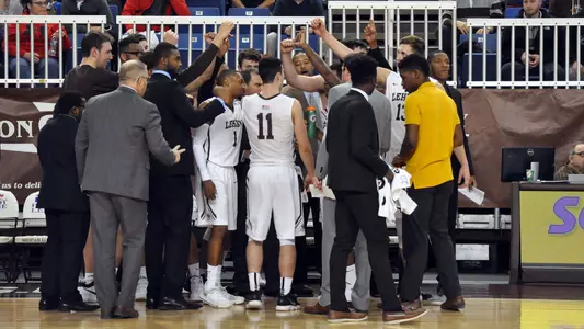 Men's Basketball Team