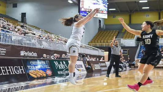 Clair Steele Loyola Preview