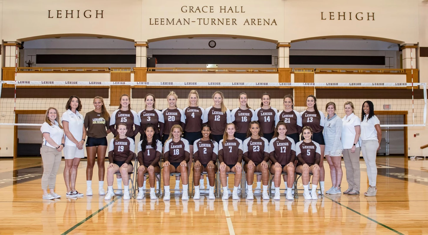 2019 Volleyball Team Photo
