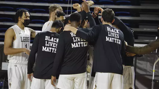 Men's Basketball Team