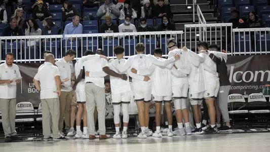Men's Basketball Team