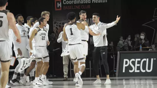 Men's Basketball Team