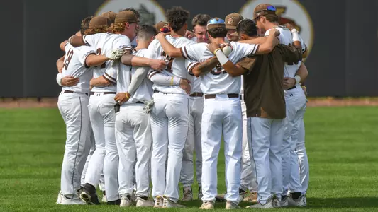 Baseball Huddle 2021