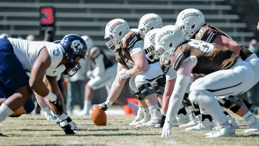 O-Line vs Holy Cross 1603
