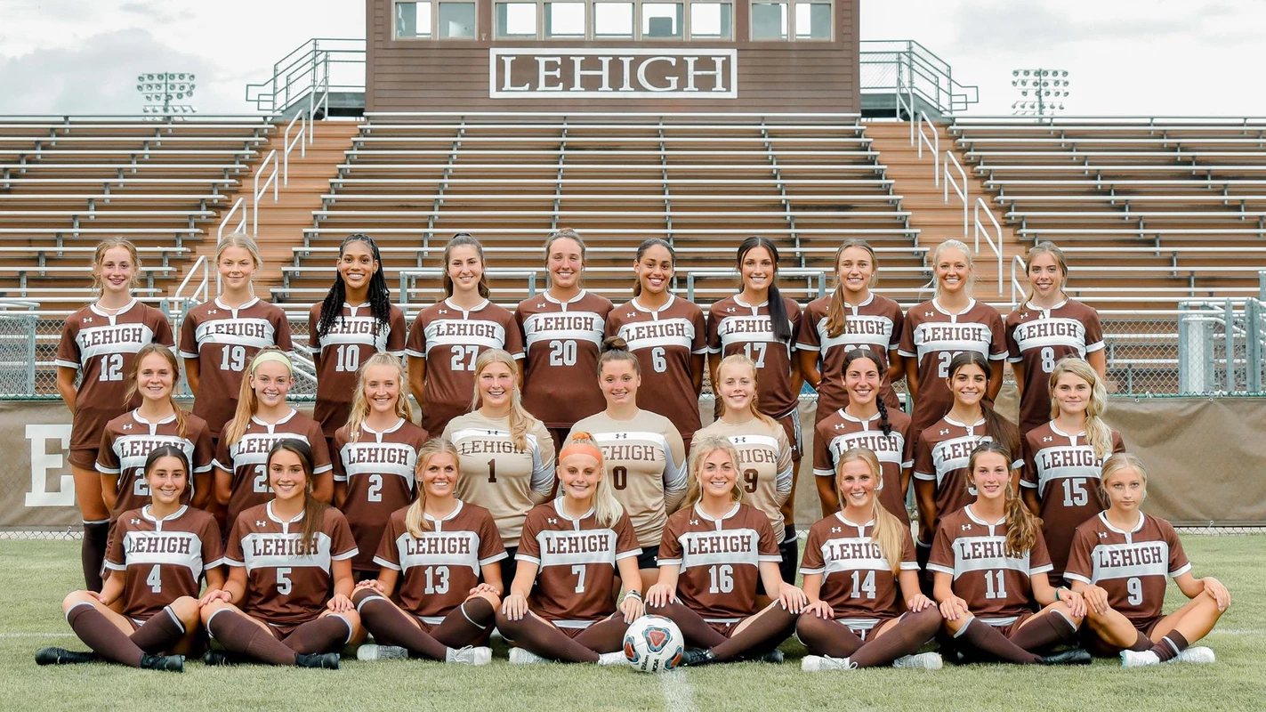 2021 Women's Soccer Team Photo