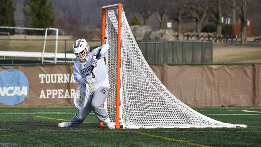 Hayley Hunt vs Siena