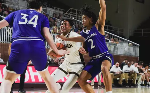 Nasir Whitlock vs Holy Cross