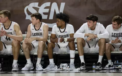 MBB Bench vs. Navy
