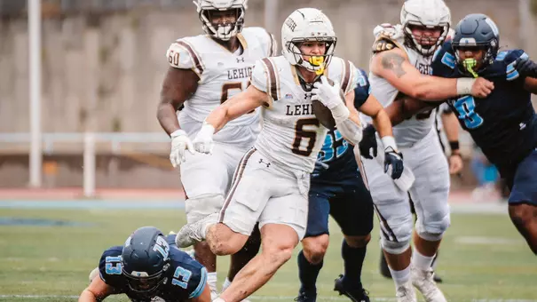 Luke Yoder run at Columbia