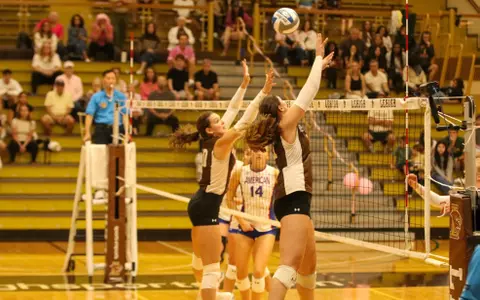 Madison McCartney and Natalie Luscomb vs American