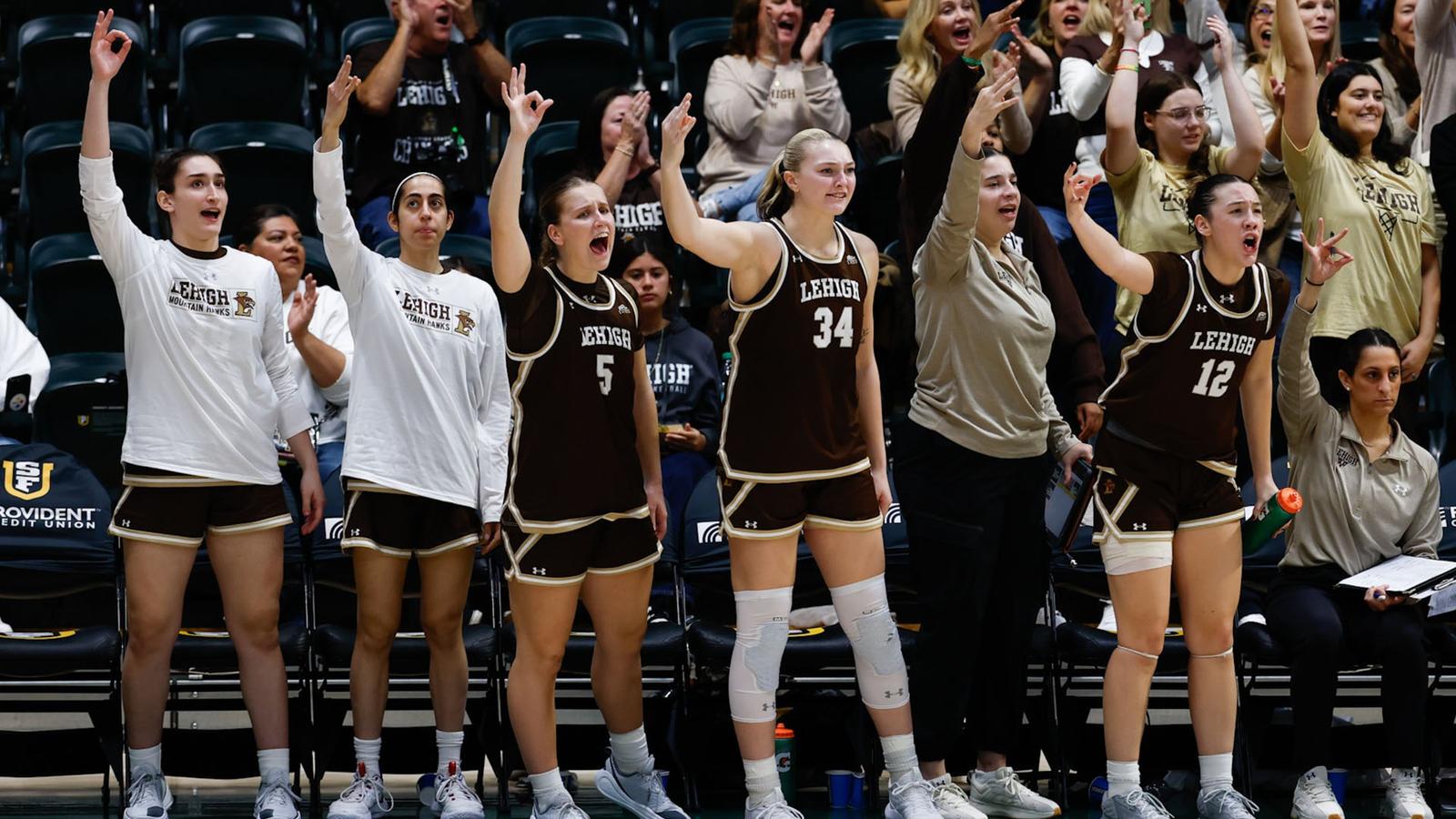 Mountain Hawks Return Home to Host Brown Sunday - Lehigh University Athletics