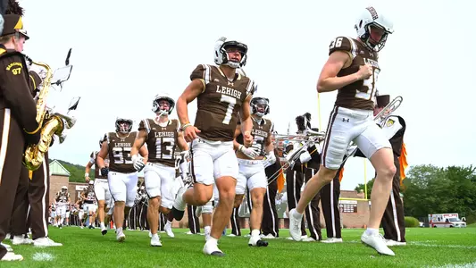 FB Team Running Out 134