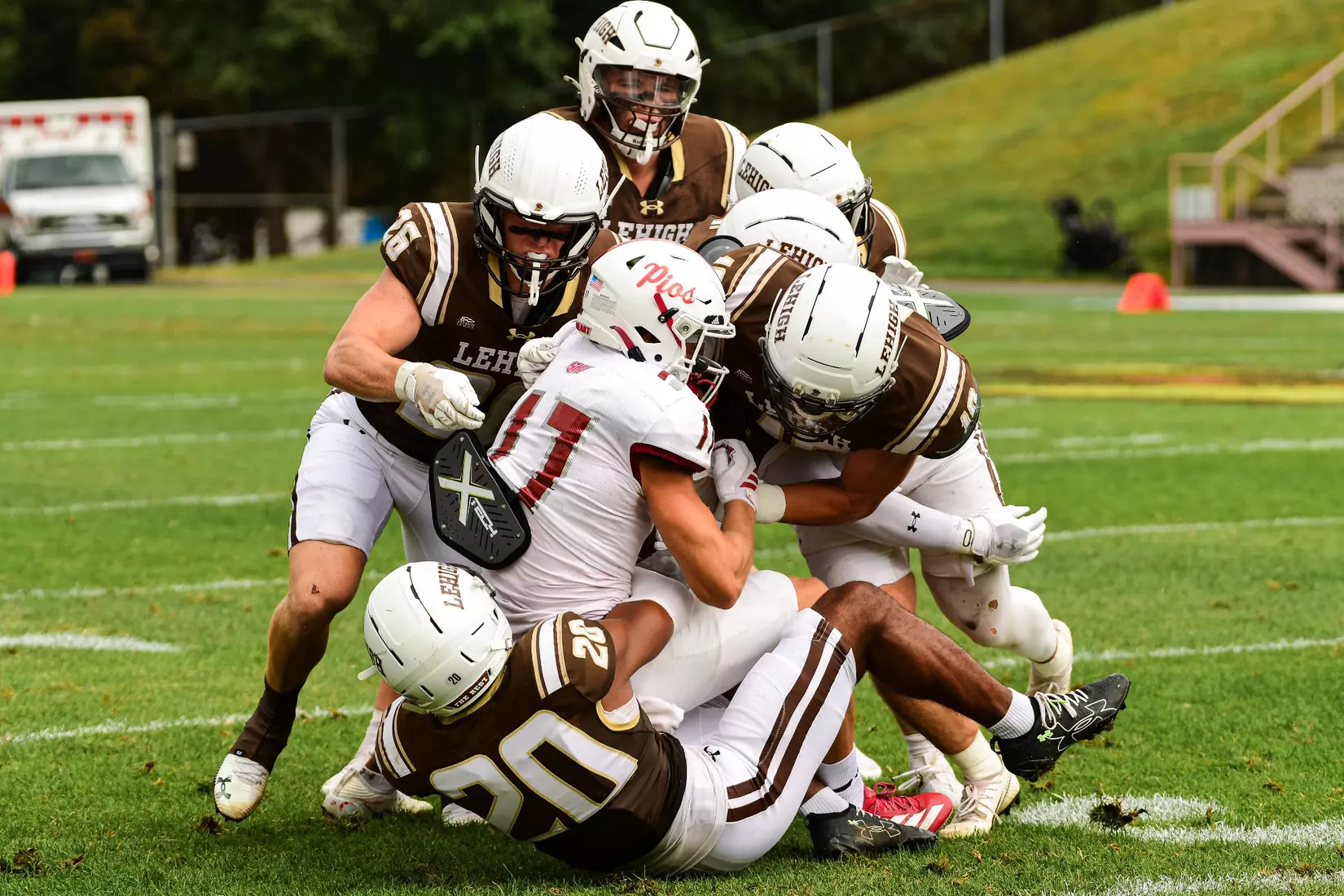 Football vs. Sacred Heart (9/6/25)