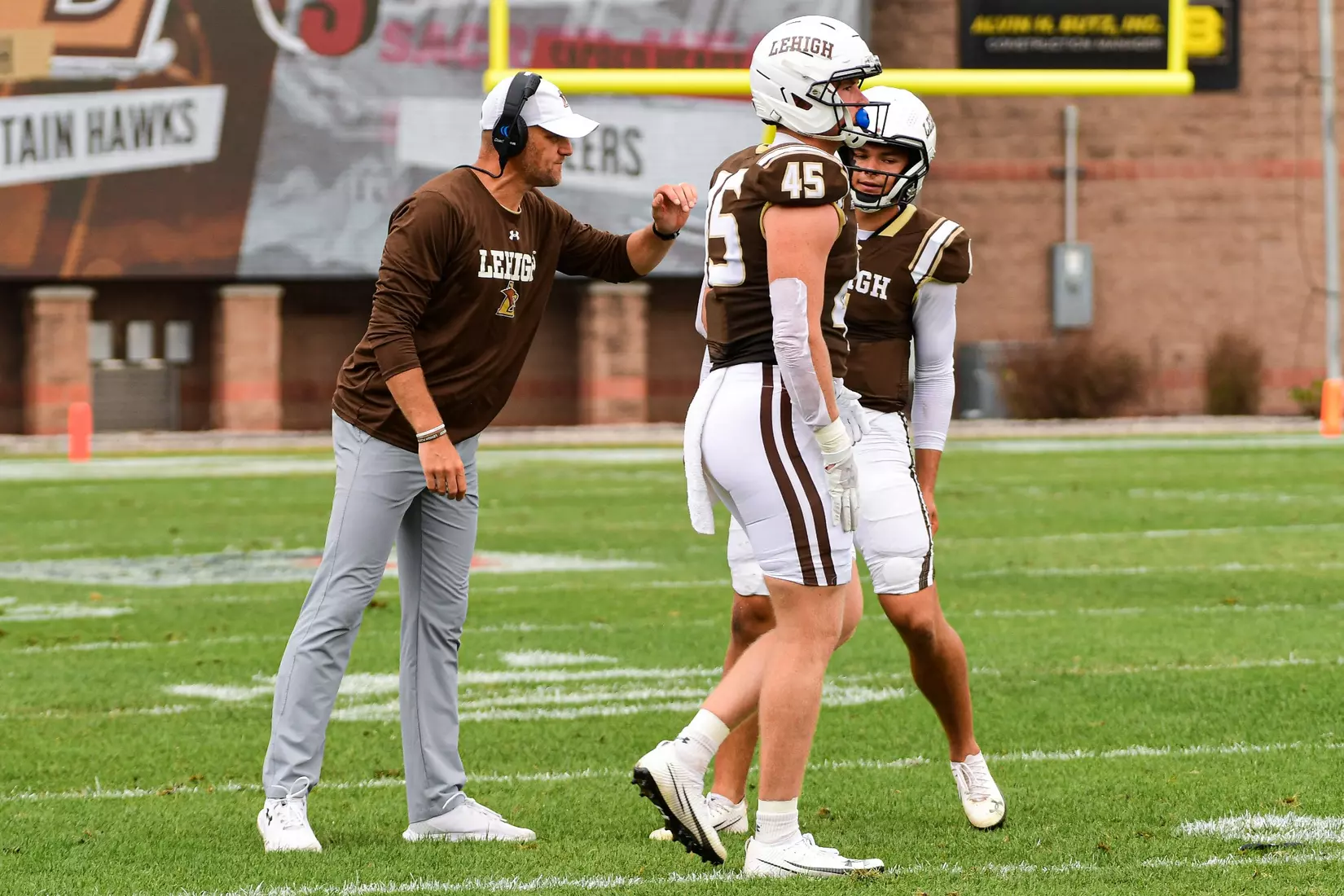 Football vs. Sacred Heart (9/6/25)